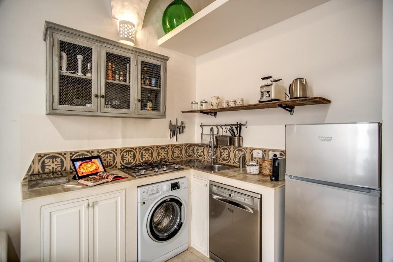 Ferienwohnung Storie e Affreschi Gallipoli Exterior foto